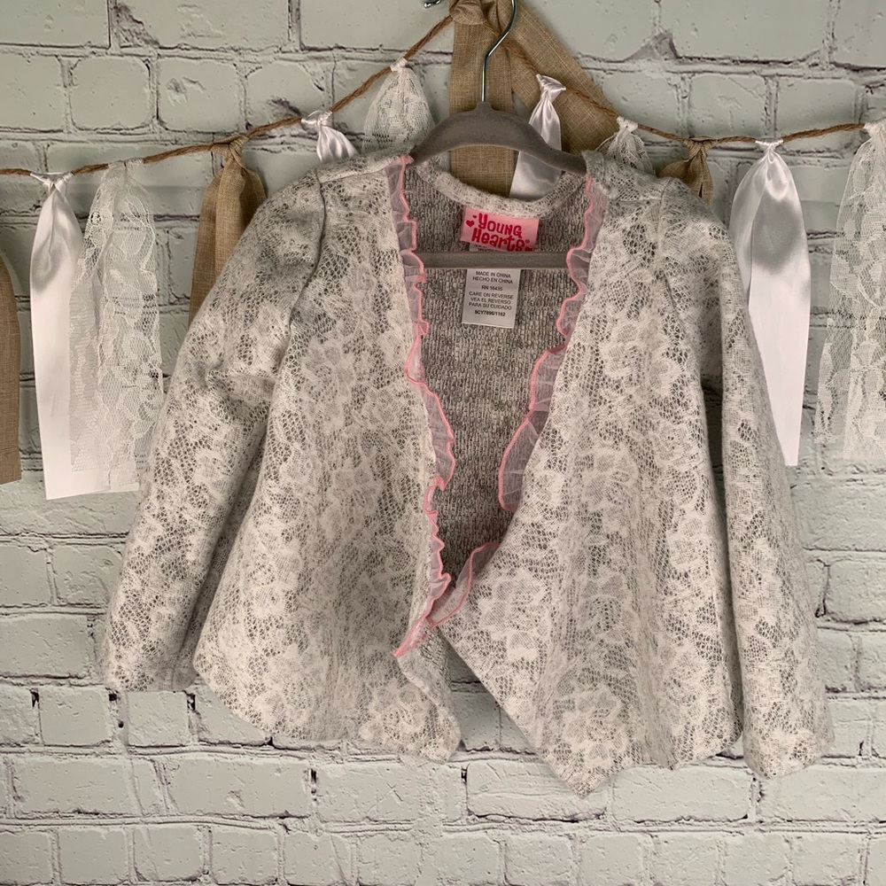 Gray lace sweater Younghearts 3T